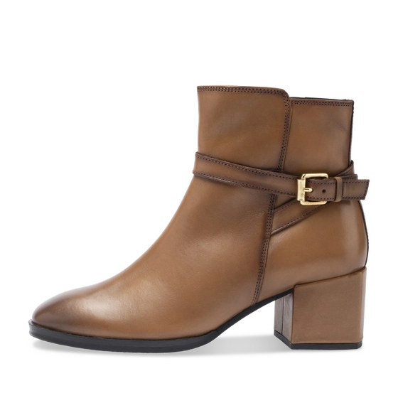 Ankle boots COGNAC Woman