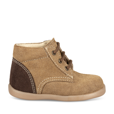 Boots and ankle boots
