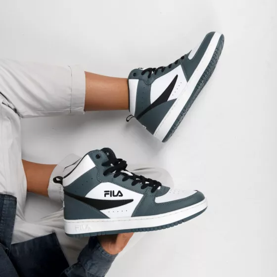 Amazon.com | Fila Men's Oakmont TR Mid Sneaker, Grey/Black/Blue, 9 |  Fashion Sneakers