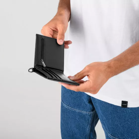 Wallet BLACK FREECODER
