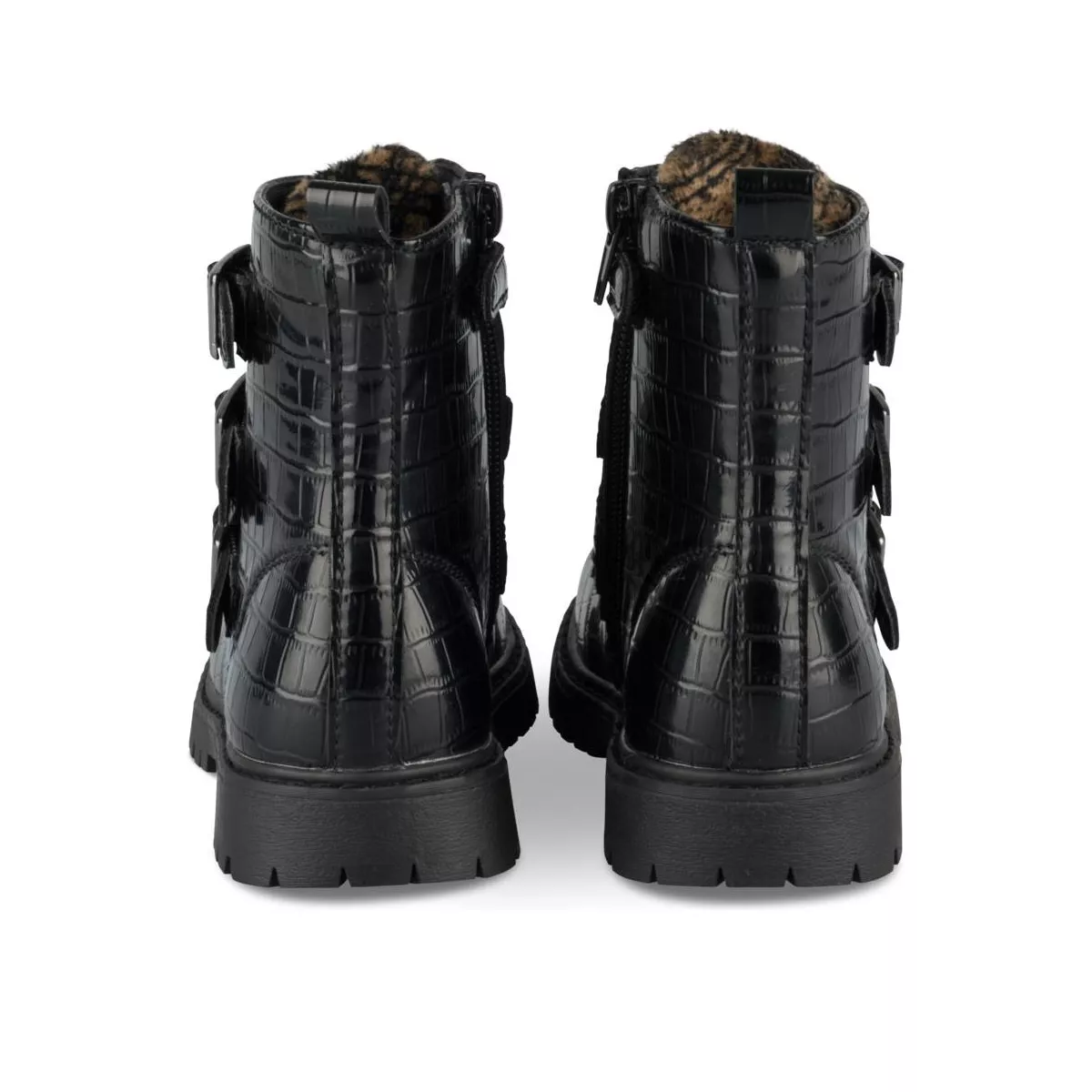 Girls croc boots discount