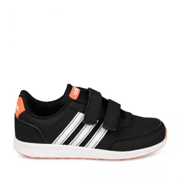 Baskets NOIRES ADIDAS Vs Switch 2 CMF