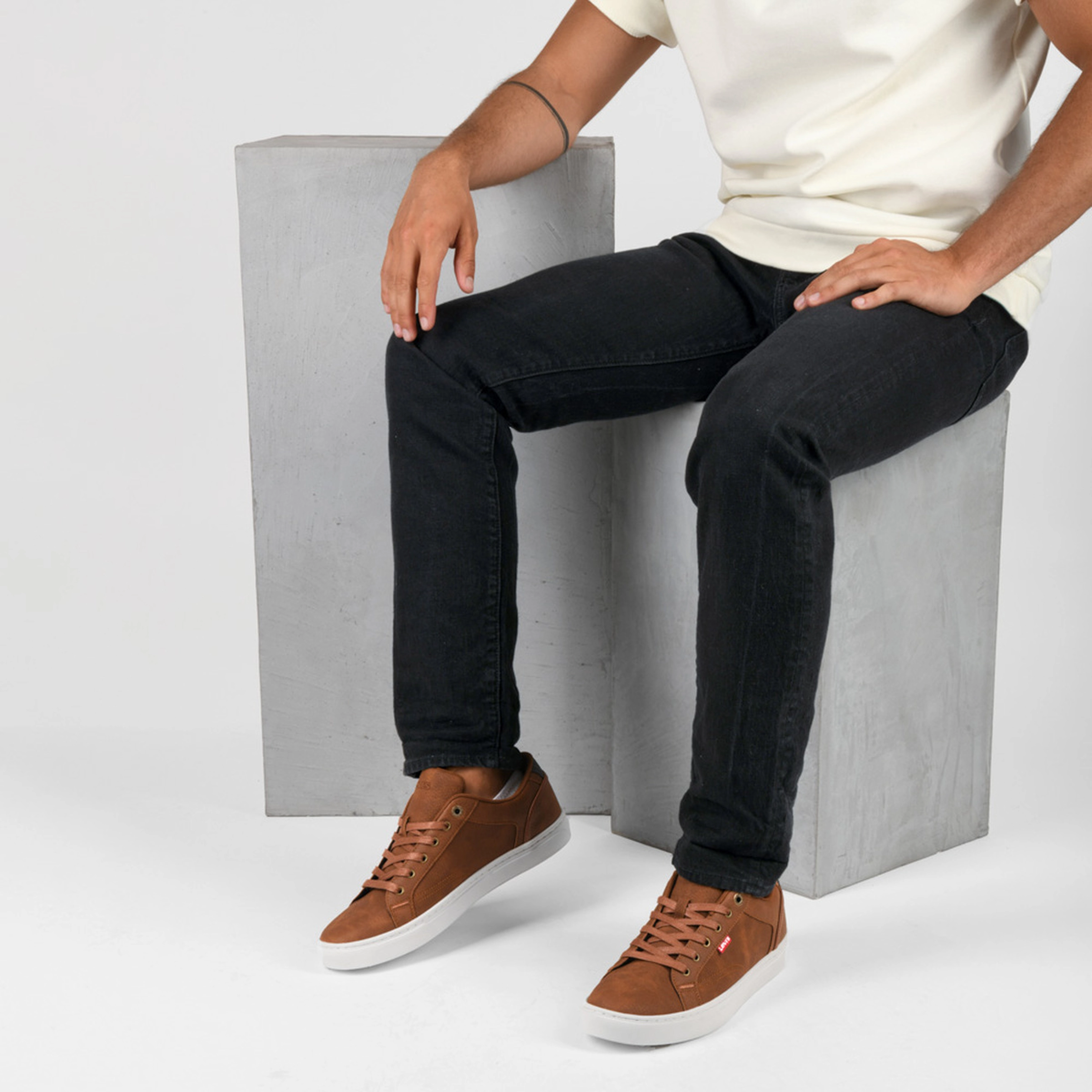 Basket levis homme cuir marron online
