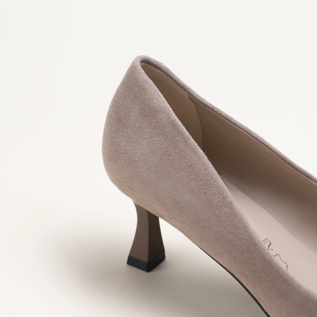 Pumps taupe outlet