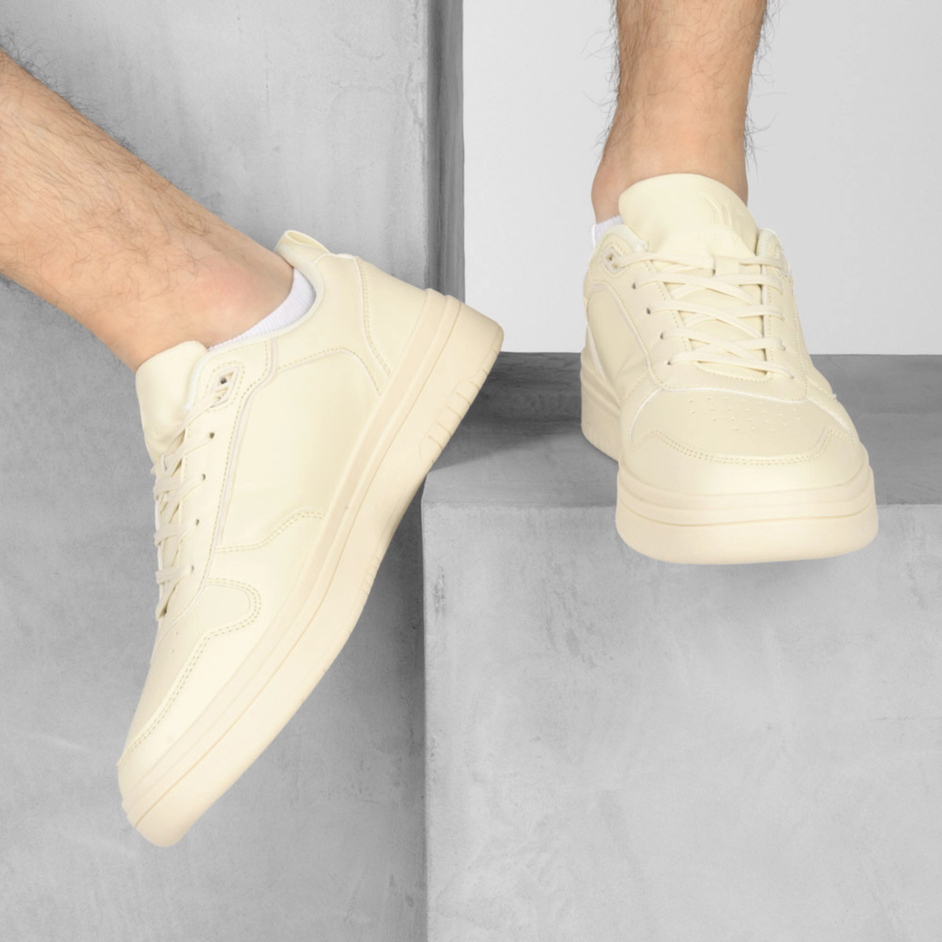 Baskets beige homme hotsell