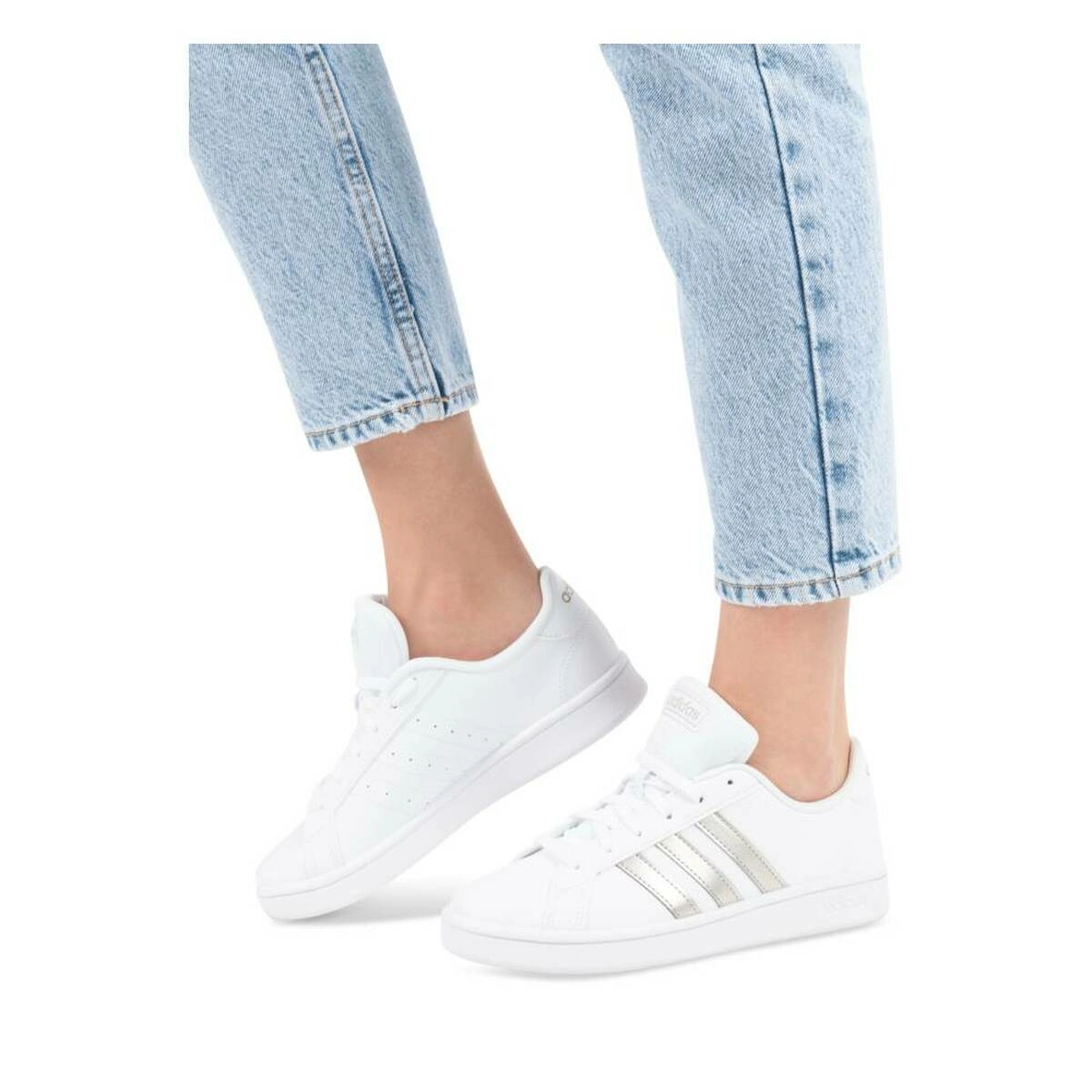 Baskets blanches adidas homme hotsell