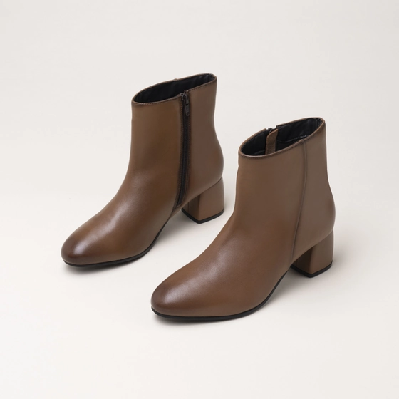 Ankle boots BROWN Woman