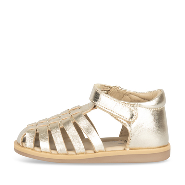 Sandals and open-toe