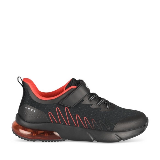 Sneakers BLACK / RED Boy