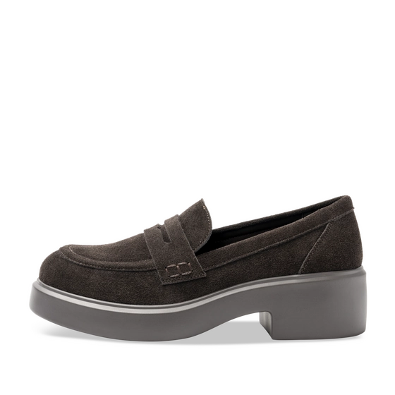 Mocassins_avec_talon KASTANJEBRUIN Dames